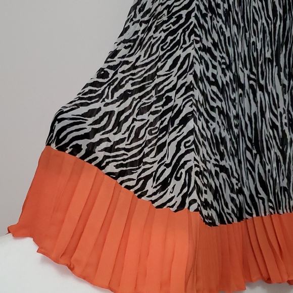 Lucy Paris Pleated Midi Skirt Size XS - Picture 2 of 7